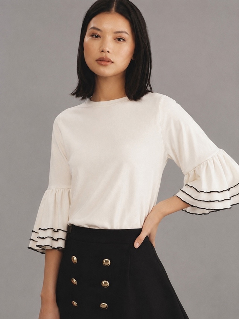 W5 Short-Sleeve Off White Ruffle Bell Sleeve Top with Black Trim Size Medium